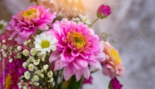 belles roses fleurs avec beaucoup de couleurs ideales comme fond d ecran carte postale de la saint valentin