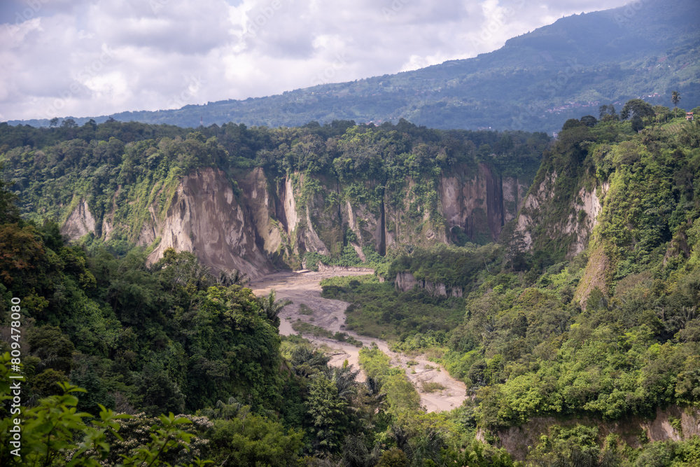 Ngarai Sianok, or Sianok Canyon, is the most beautiful scenery and the favorite tourism place in West Sumatera, located between Bukittinggi City and Agam Regency.