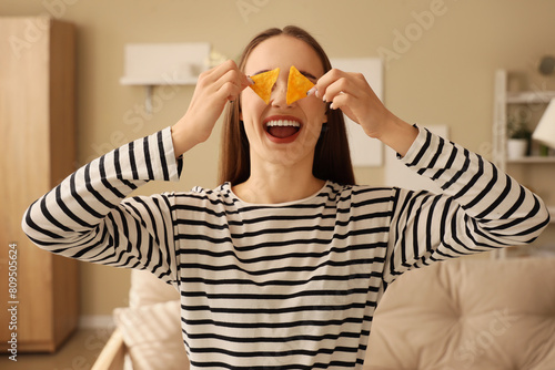 Happy young woman with tast...