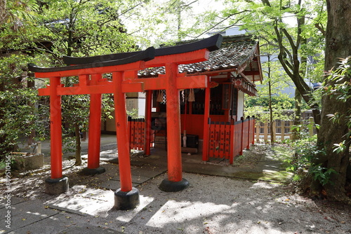 Fototapeta Naklejka Na Ścianę i Meble -   A Japanese shrine in Kyoto : a scene of one of the subordinate shrines in the precincts of Okazaki-jinjya Shrine
