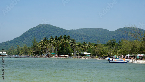 starfish beach on phu quoc