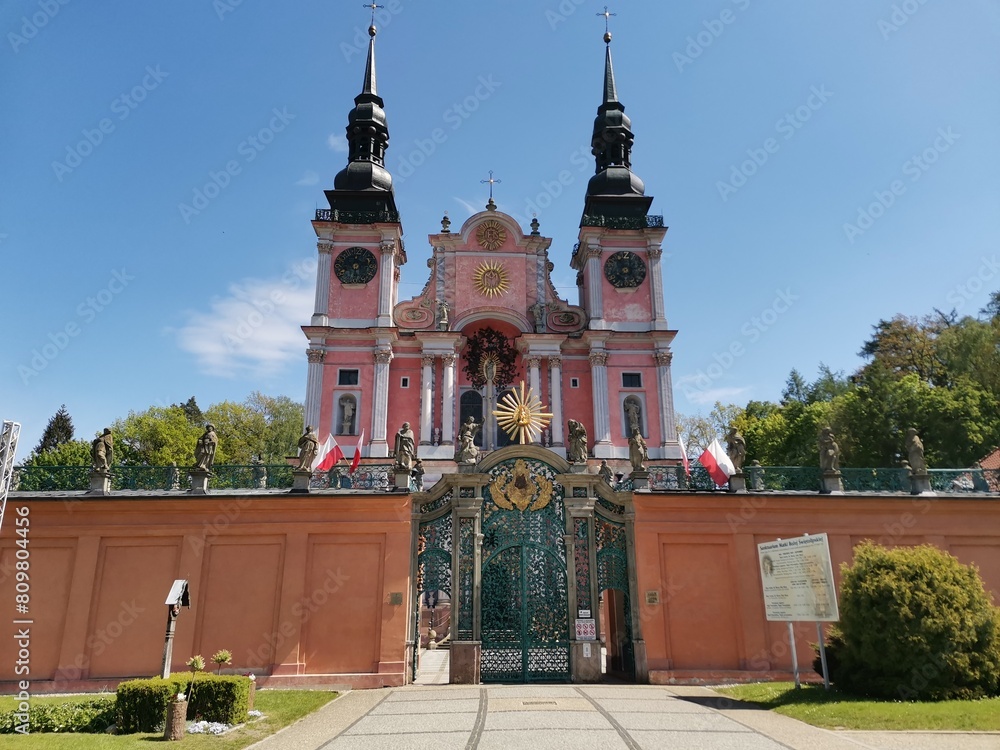Święta Lipka. Bazylika Nawiedzenia Najświętszej Maryi Panny. Polska - Mazury - Warmia.