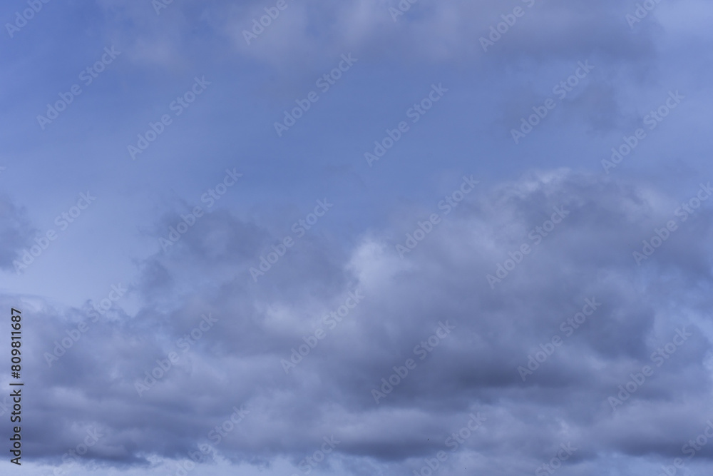 Clouds constantly change their appearance, depending on their shape, dimensions, structure, texture Clouds constantly change their appearance, depending on their shape, dimensions, structure, texture