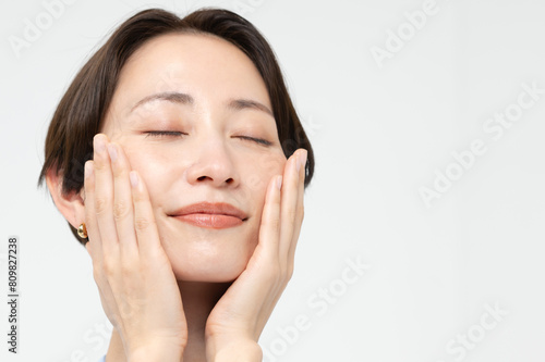 Wallpaper Mural 女性ポートレート Torontodigital.ca