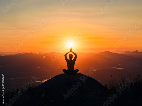 Atop the World  Sunrise Yoga on a Mountain Peak. Tranquility and Breathtaking Views. generative AI