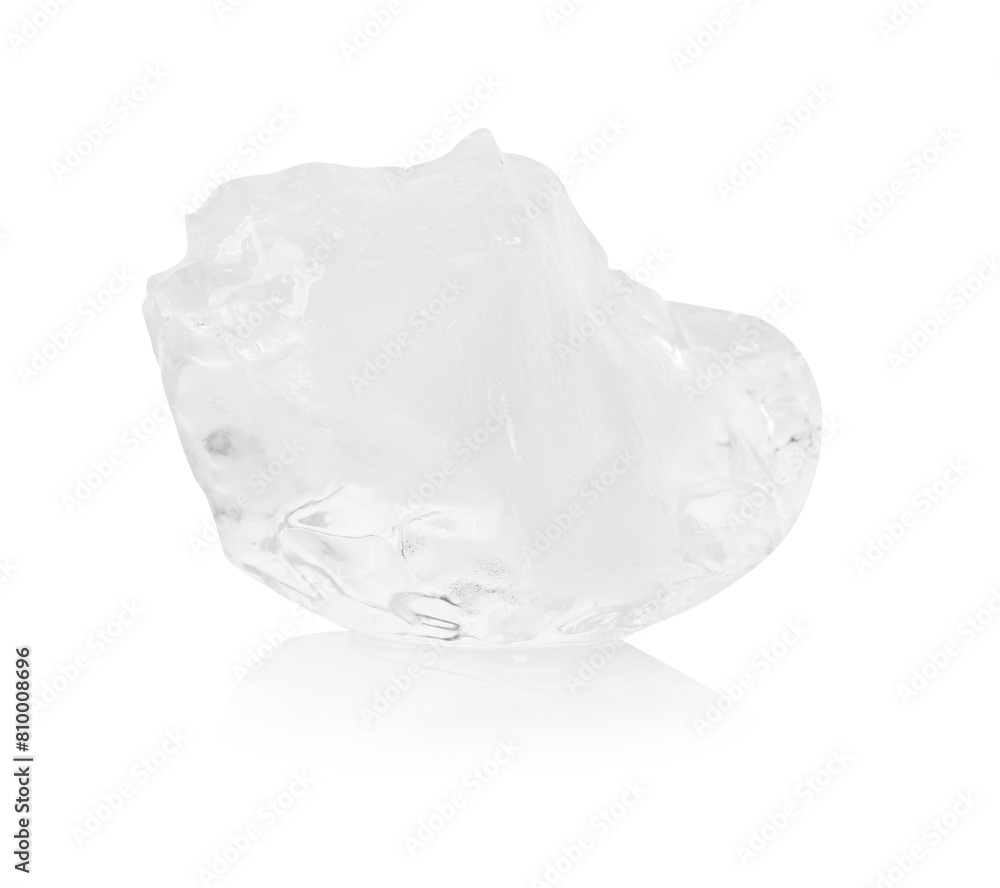 Naklejka premium One piece of clear ice isolated on white