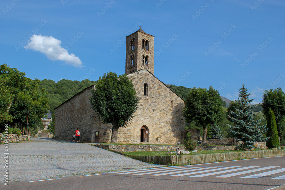 Fototapeta premium Iglesia Románica de San Clemente de Tahull. Valle de Boi. Cataluña, España