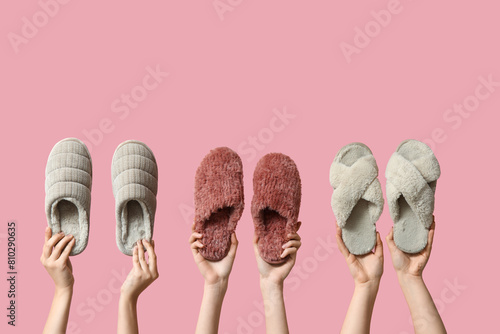Comfortable home slippers c...
