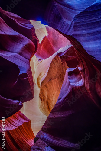 antelope slot canyon