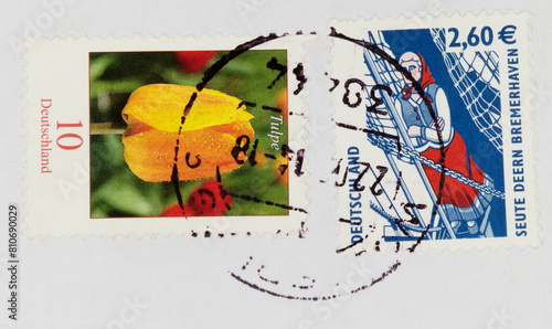 briefmarke stamp vintage retro flower yellow blume tulpe tulip gelb deutschland germany seute deern bremerhaven figurehead galionsfigur papier paper post letter mail brief gestempelt frankiert cancel photo