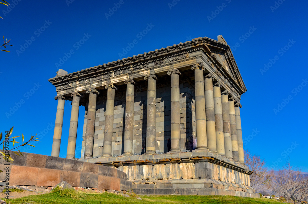 Obraz premium ancient Greco-Roman temple in Garni village (Kotayk province, Armenia)