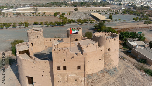 Aerial view over Fujairah Fort and flag of uae, 2022

Fujairah Fort is a fort in the city of Fujairah, United Arab Emirates, 2022
