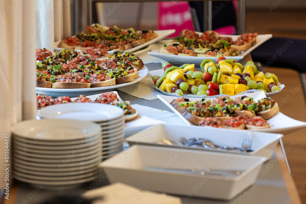 Buffet vom Catering bei einer Business Veranstaltung Buffet vom Catering bei einer Business Veranstaltung