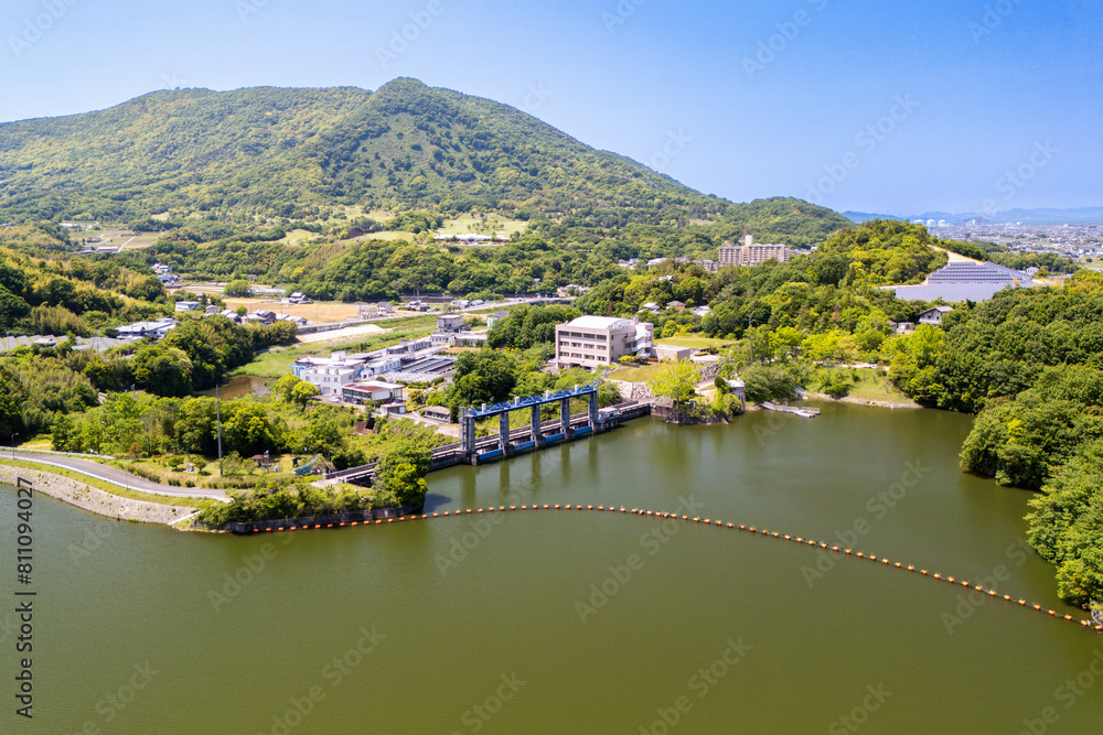 Fototapeta premium 香川県のバス釣りの名所の府中湖