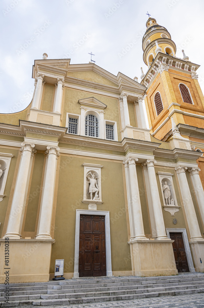 Obraz premium Menton, France - 04-01-2024: the beautiful Basilica of Menton