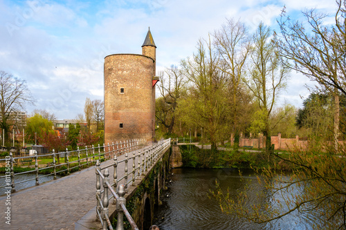Old Tower Poertoren in Bruegge, Belgien