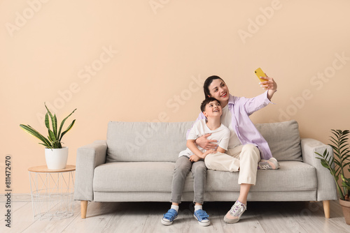 Mother with her little son ...