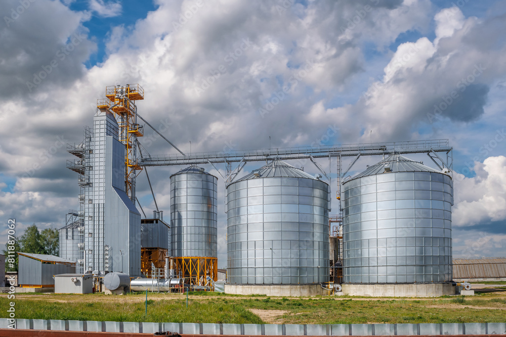 silos granary elevator on agro-industrial complex with seed cleaning and drying line for grain storage silos granary elevator on agro-industrial complex with seed cleaning and drying line for grain storage