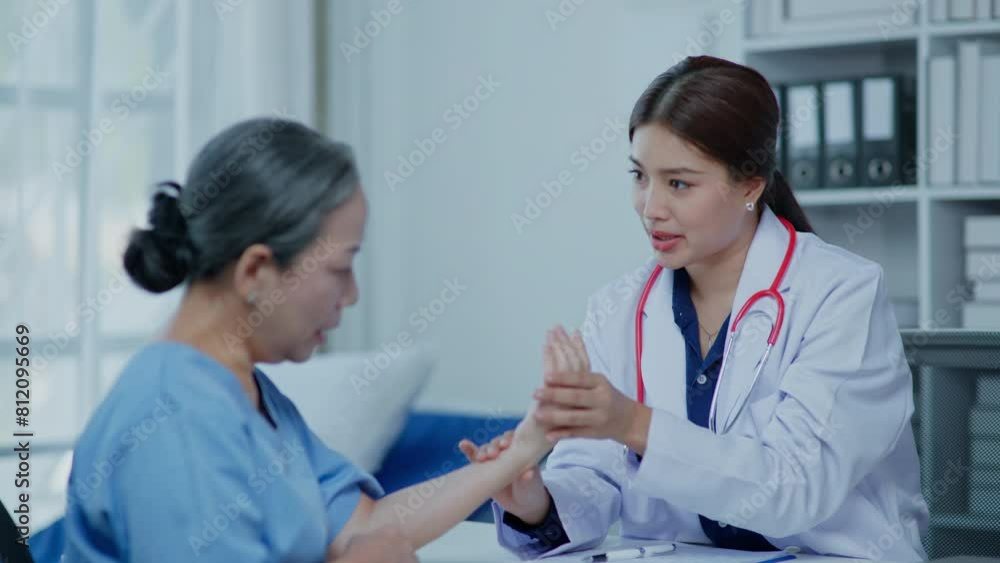 Patient had wrist and arm pain Myasthenia Gravis does physical therapy and physiotherapist doctor advise posture treatment. Patient had wrist and arm pain Myasthenia Gravis does physical therapy and physiotherapist doctor advise posture treatment.