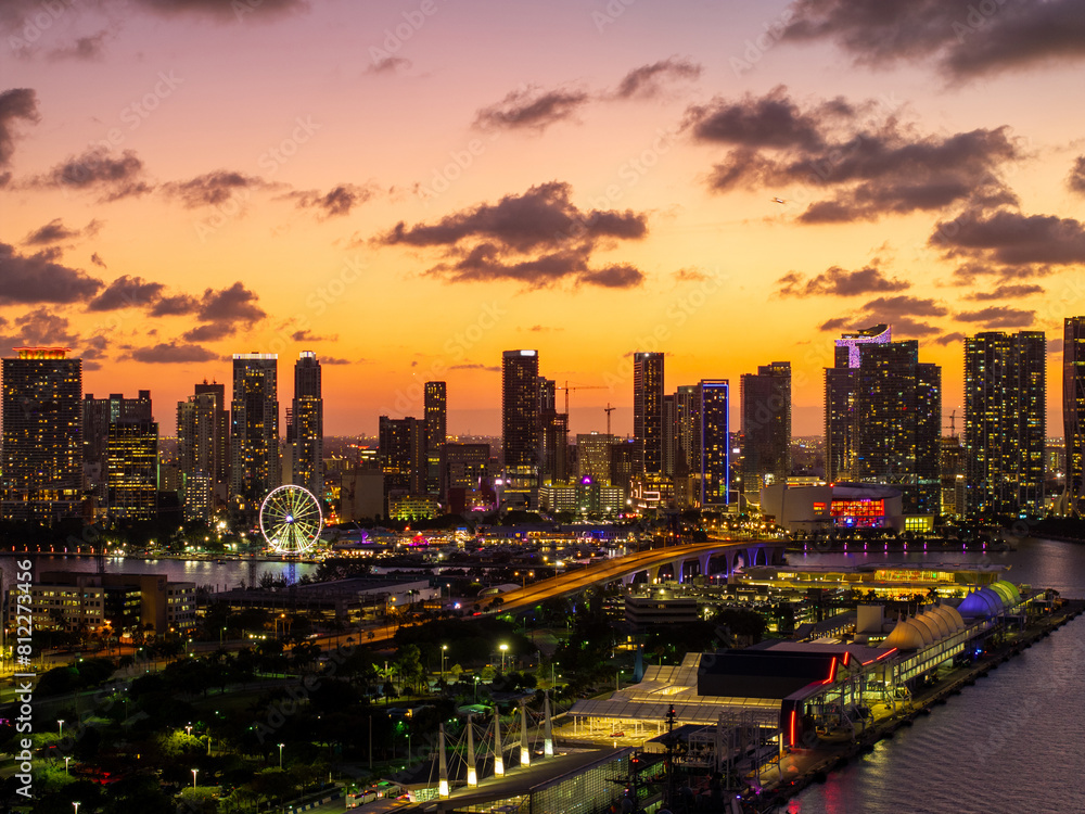 Fototapeta premium Miami has amazing sunsets. Aerial drone photo Downtown cityscape