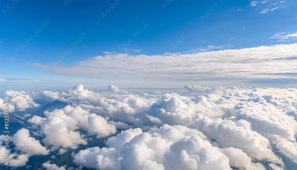 Naklejka premium Cloudscape: Capturing the Beauty of Sky in Time-lapse