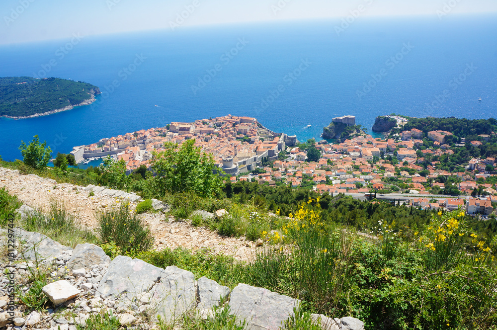 Obraz premium ドブロブニクのスルジ山から眺める美しい街並み