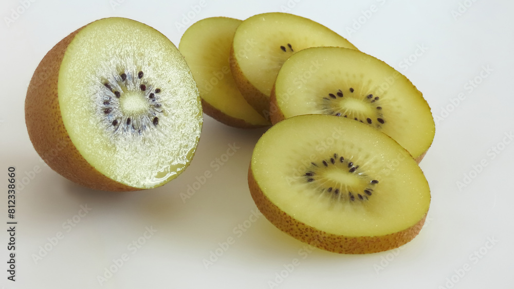 Fresh golden kiwi sliced fruit from New Zealand Fresh golden kiwi sliced fruit from New Zealand