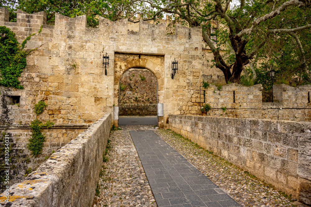 Obraz premium Rhodes Island, Greece, a symbol of Rhodes, of the famous Knights Grand Master Palace (also known as Castello) in the Medieval town of rhodes