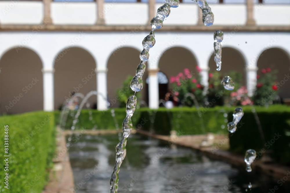 Fountan at Gardens of the Generalife in Spain, part of the Alhambra Fountan at Gardens of the Generalife in Spain, part of the Alhambra