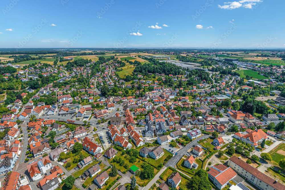 Obraz premium Blick auf Ochsenhausen in der Region Donau-Iller in Baden-Württemberg