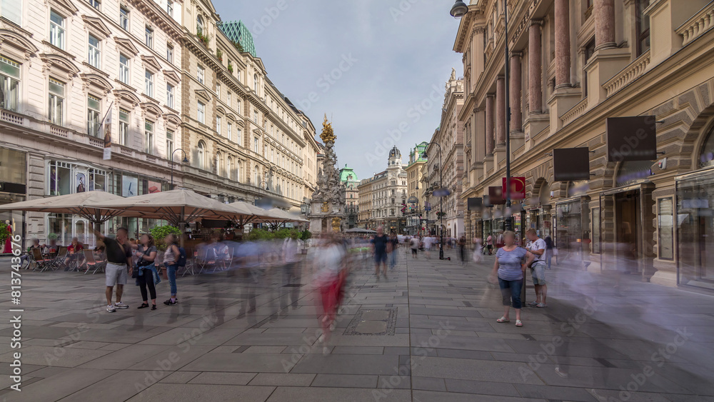Naklejka premium People is walking in Graben St. timelapse hyperlapse, old town main street of Vienna, Austria.