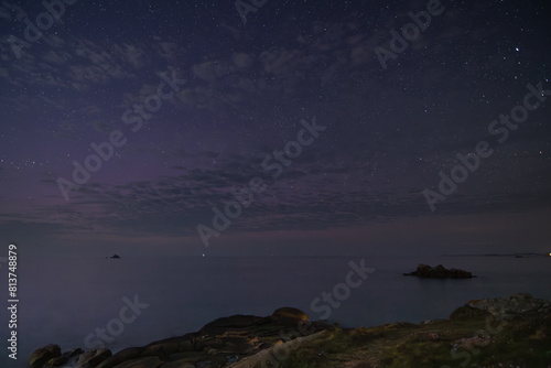 Paysage de mer la nuit en Bretagne - France