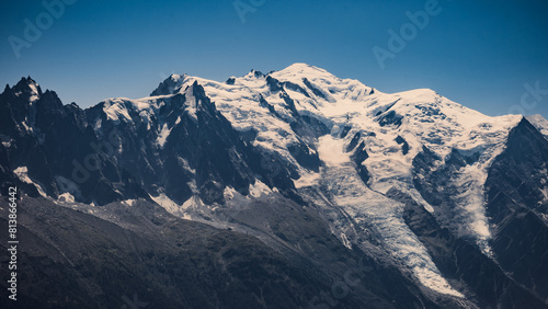 Canvas Print The Mont-Blanc massif from the climb to Lac Blanc refuge