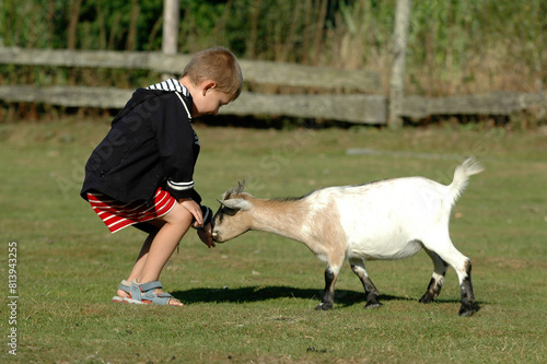 Fotografia Enfant avec chèvre