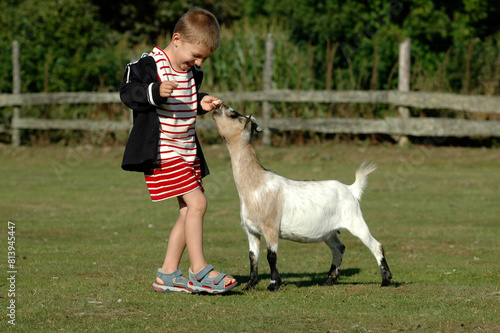 Fotografia Enfant avec chèvre