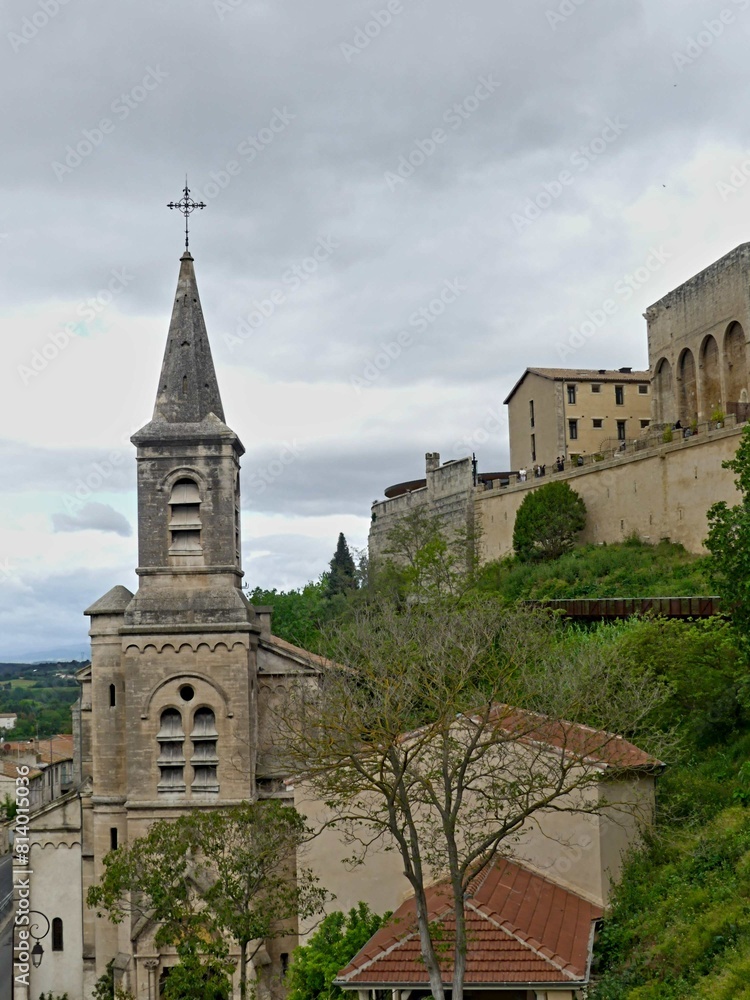 Béziers, May 2024: Visit the magnificent city of Béziers in Occitanie. Street photos - View of Saint-Nazaire and Saint-Celsus cathedrals Béziers, May 2024: Visit the magnificent city of Béziers in Occitanie. Street photos - View of Saint-Nazaire and Saint-Celsus cathedrals