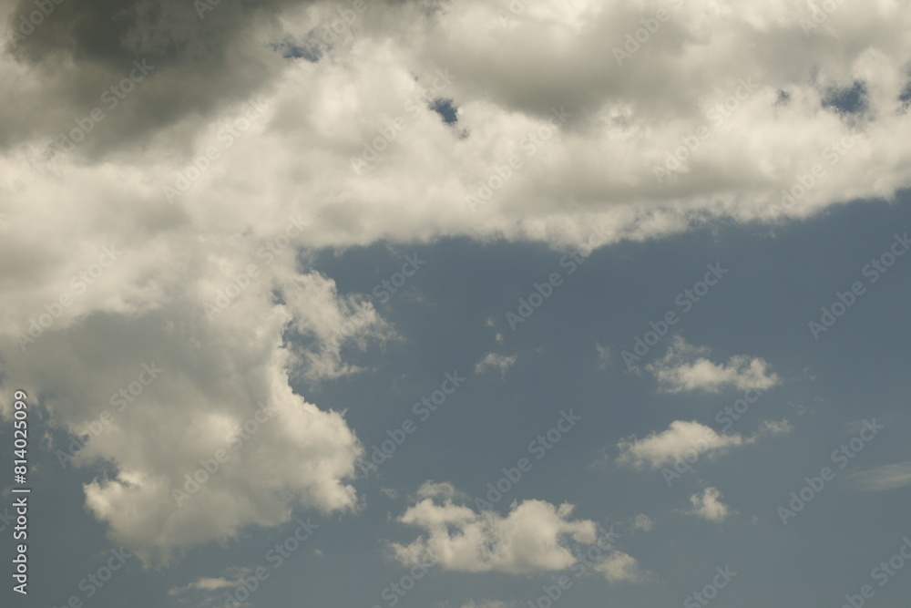 VARIOS TIPOS DE NUBES PRIMAVERA VARIOS TIPOS DE NUBES PRIMAVERA