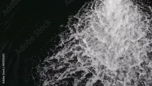 Wallpaper Mural Dual-circuit cooling system of marine diesel Torontodigital.ca