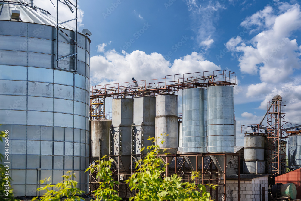 silos granary elevator on agro-industrial complex with seed cleaning and drying line for grain storage silos granary elevator on agro-industrial complex with seed cleaning and drying line for grain storage