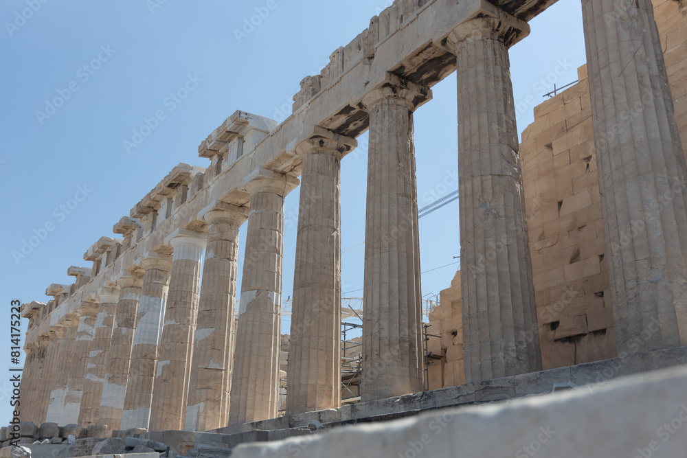 Fototapeta premium Greek columns at the parthenon 
