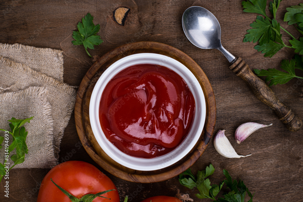 Fresh homemade tomato sauce with garlic Fresh homemade tomato sauce with garlic