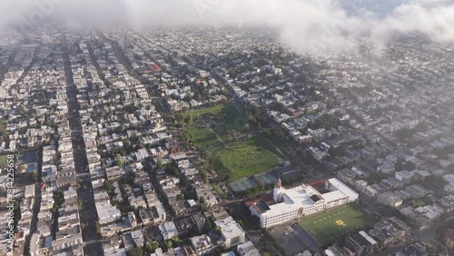 Wallpaper Mural Wide angle view of Dolores Park, San Francisco Torontodigital.ca