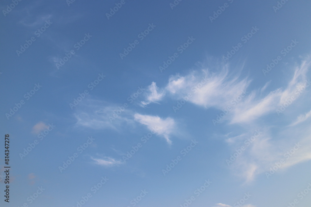 Obraz premium Blue sky with white clouds.
