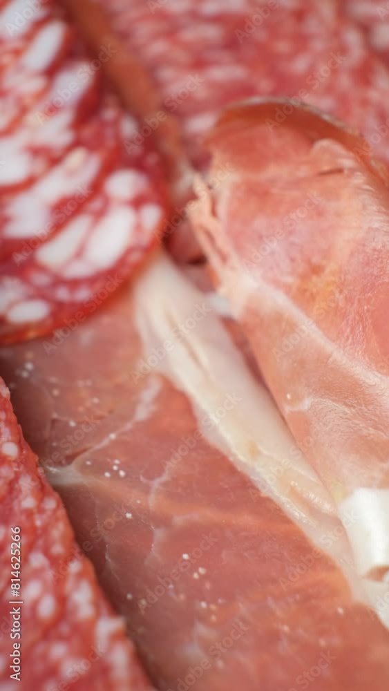 Cold cuts, cutting various sausages, vertical rotation