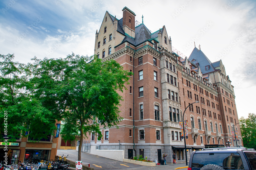 Naklejka premium Vancouver Island, Canada - August 14, 2017: Buildings of Victoria on a sunny day