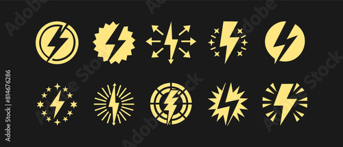 hand drawn doodle thunder bolt illustration vector isolated background