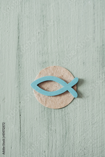 Symbole Maritim, See, Meer, Glaube, Religion - hell, schlicht und modern