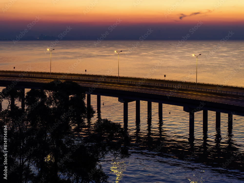 Fototapeta premium sunset on the pier