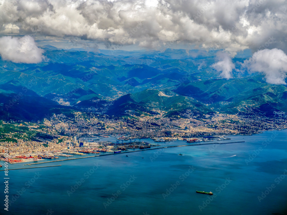 Obraz premium genoa harbor aerial view from airplane after taking off