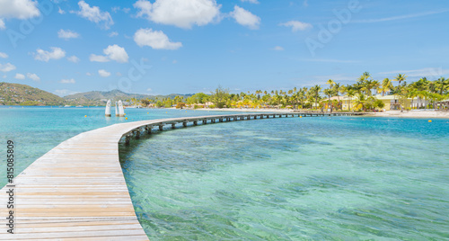 Ponton en bois de la plage des boucaniers    la Pointe Marin    Sainte Anne  Martinique  Antilles Fran  aises. 